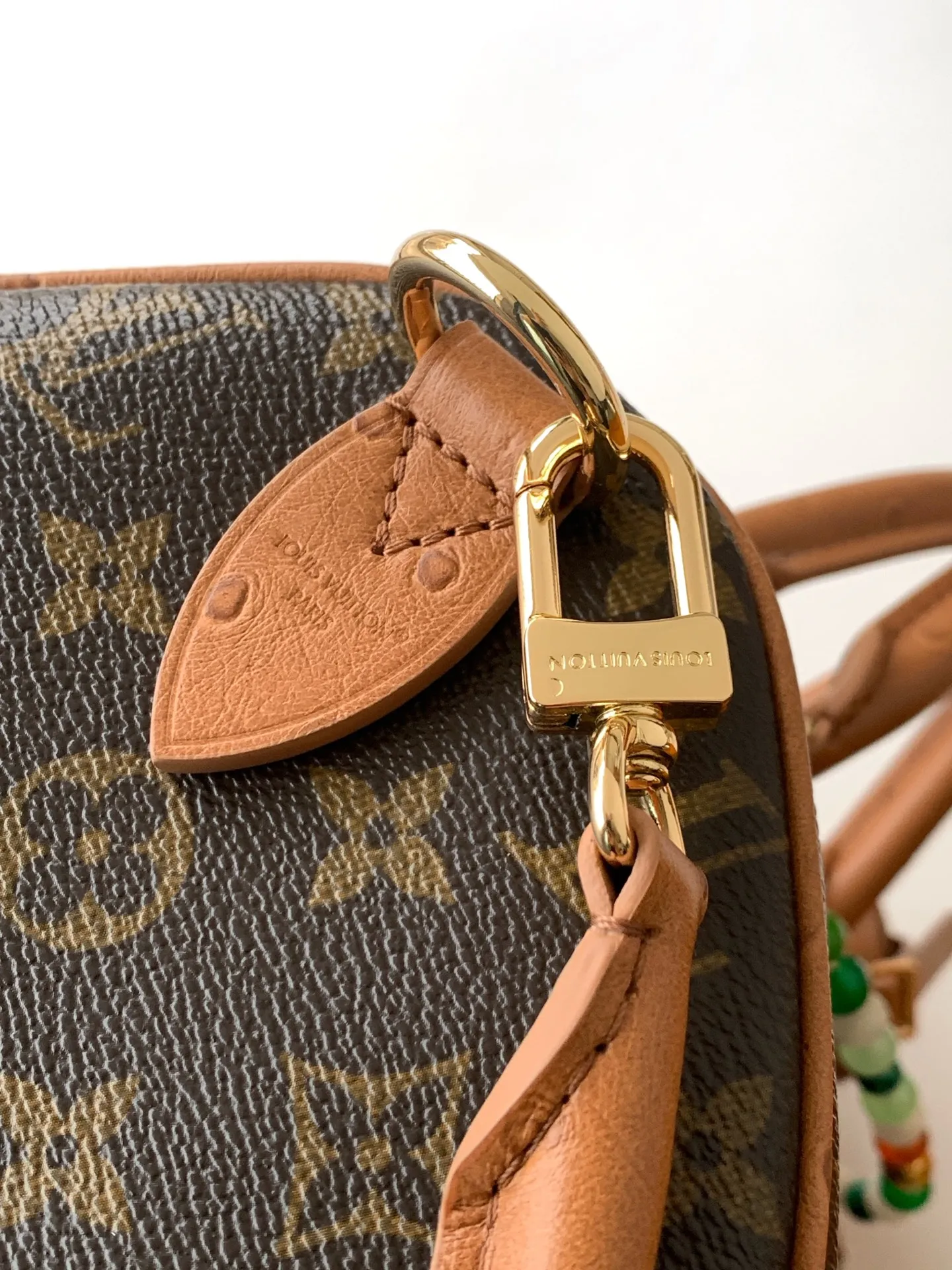 All categories Official website "Brand Women's Bags" Women's Bags 💙 LV 2026 new LV hand-held crossbody bag