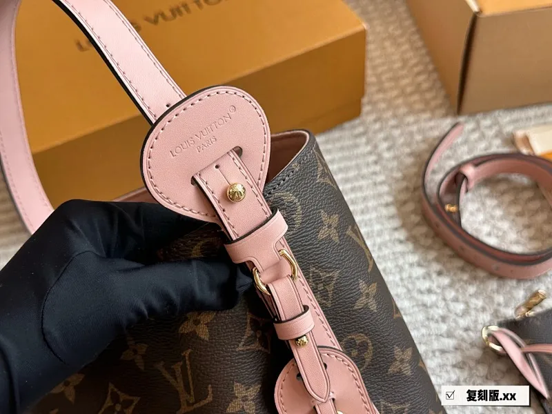 All Categories Official Website "Brand Women's Bags" Women's Bags 💙 LV 2025 New LV Bucket Bag