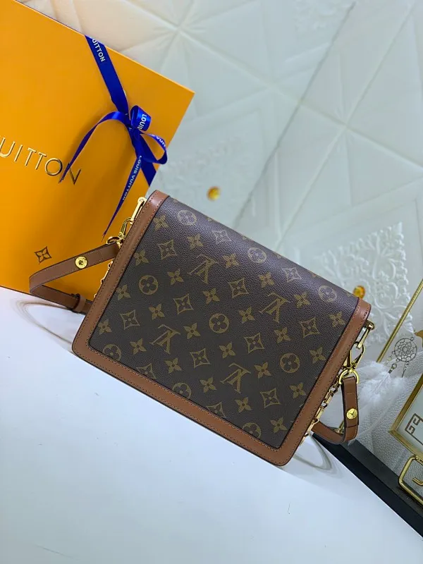 All Categories Official Website "Brand Women's Bags" Women's Bags 💙 LV 2023 New LV Crossbody Bag Wholesale