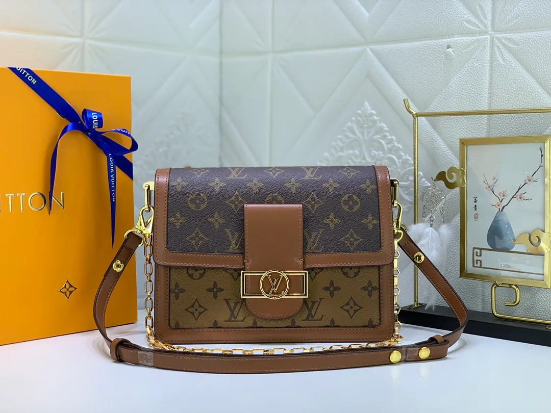 All Categories Official Website "Brand Women's Bags" Women's Bags 💙 LV 2023 New LV Crossbody Bag Wholesale