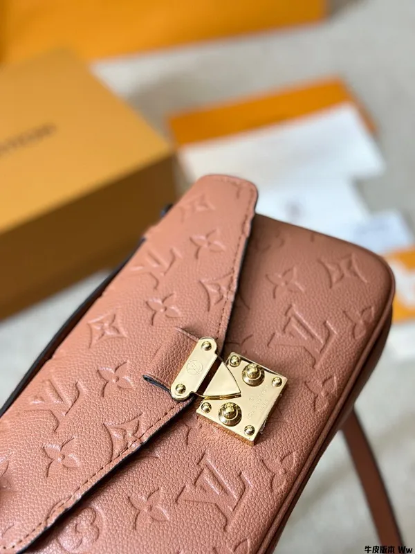 All Categories Official Website "Brand Women's Bags" Women's Bags 💙 LV 2024 Official Website New LV Crossbody Bags