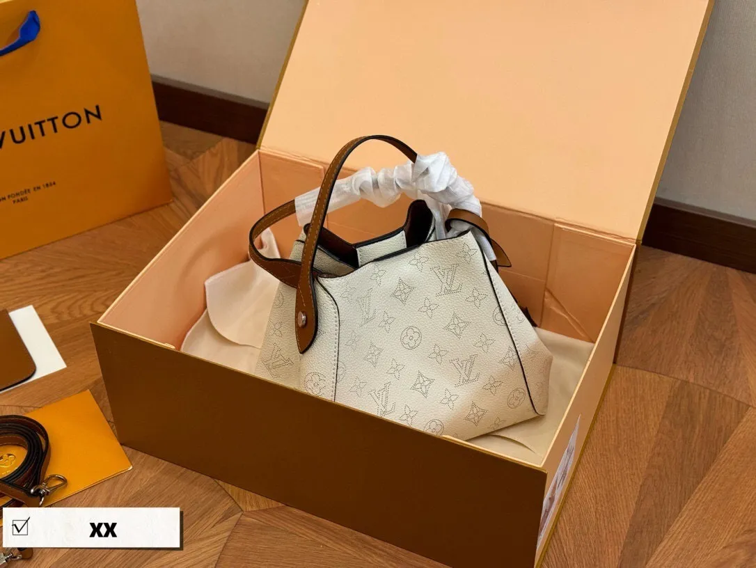 All Categories Official Website "Brand Women's Bags" Women's Bags 💙 LV 2024 Official Website New LV Bucket Bag