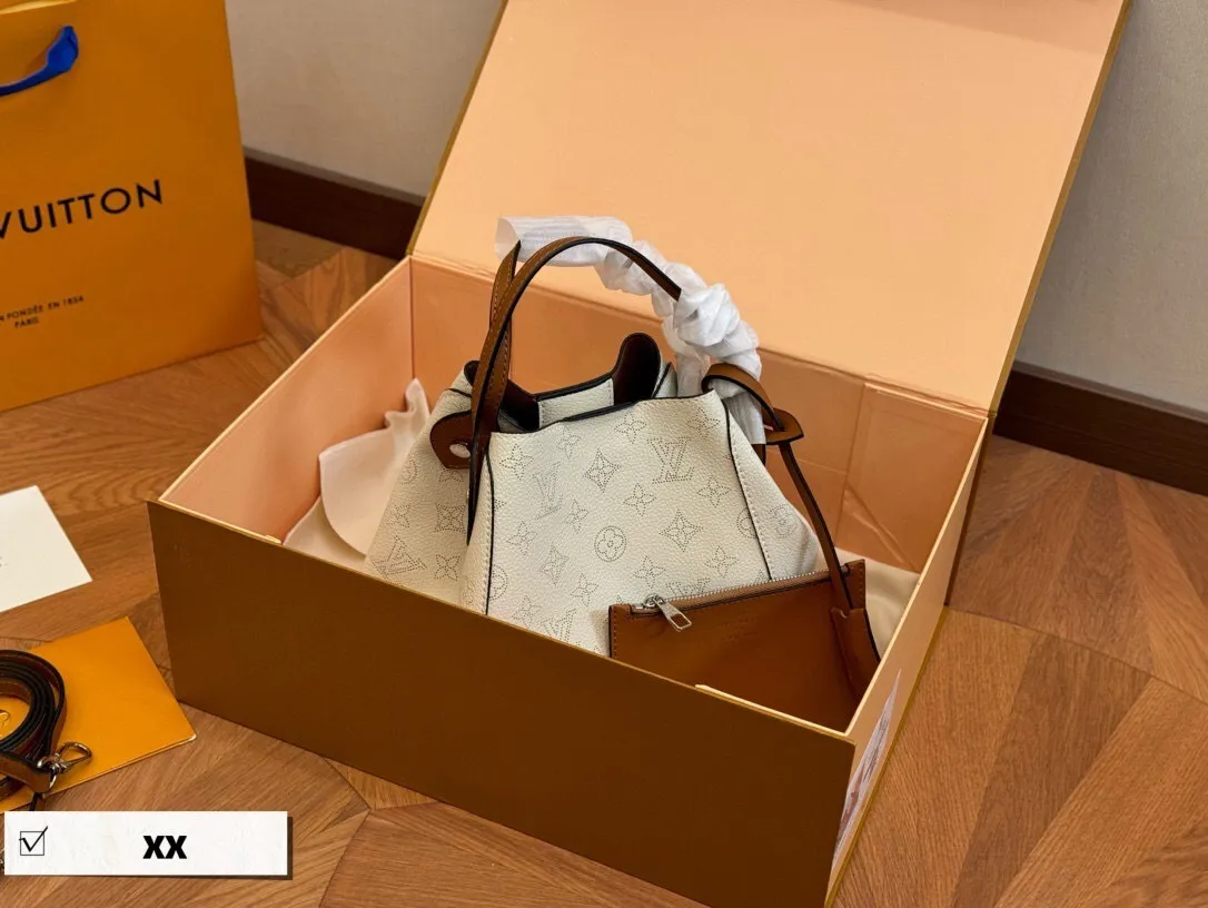 All Categories Official Website "Brand Women's Bags" Women's Bags 💙 LV 2024 Official Website New LV Bucket Bag