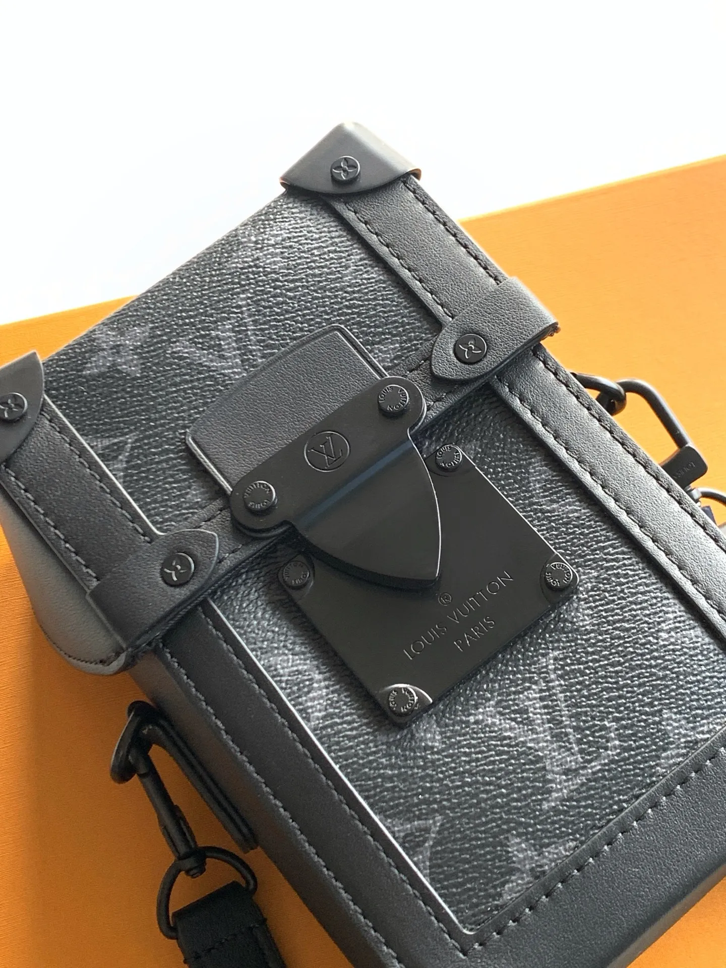 All Categories Official Website "Brand Women's Bags" Women's Bags 💙 LV 2026 New LV Crossbody Bag