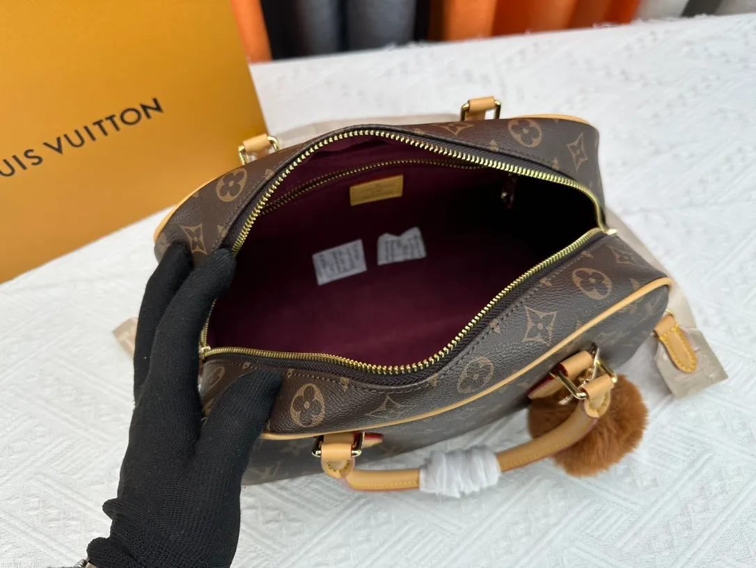 All Categories Official Website "Brand Women's Bags" Women's Bags 💙 LV 2024 Official Website New LV Crossbody Bags