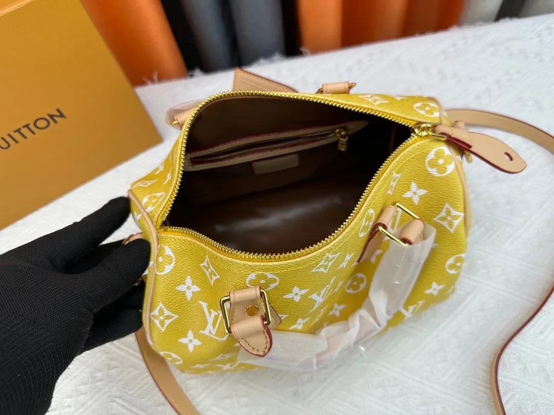 All Categories Official Website "Brand Women's Bags" Women's Bags 💙 LV 2024 Official Website New LV Crossbody Bags