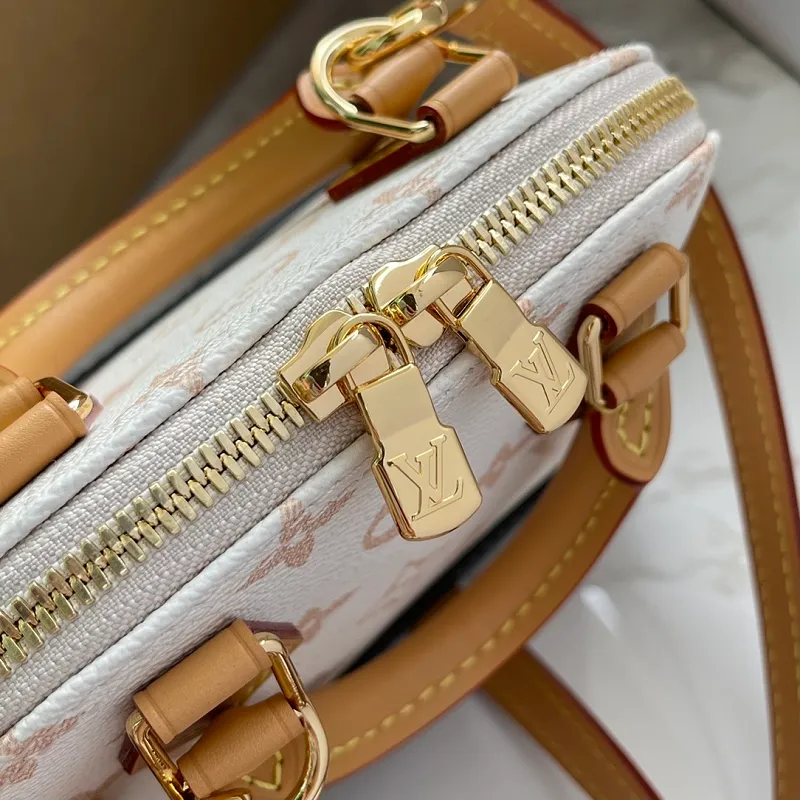 All Categories Official Website "Brand Women's Bags" Women's Bags 💙 LV LV 2026 New Crossbody Shoulder Bag
