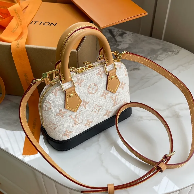 All Categories Official Website "Brand Women's Bags" Women's Bags 💙 LV LV 2026 New Crossbody Shoulder Bag