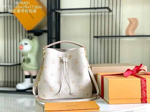 All Categories 💚 Authentic Grade Bags 💚 LV 2026 New LV Top Replica Crossbody Shoulder Bag