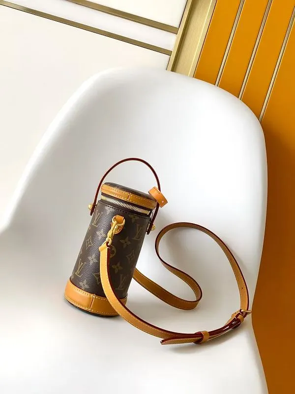 All Categories Official Website "Brand Women's Bags" Women's Bags 💙 LV 2026 Official Website New LV Crossbody Bag