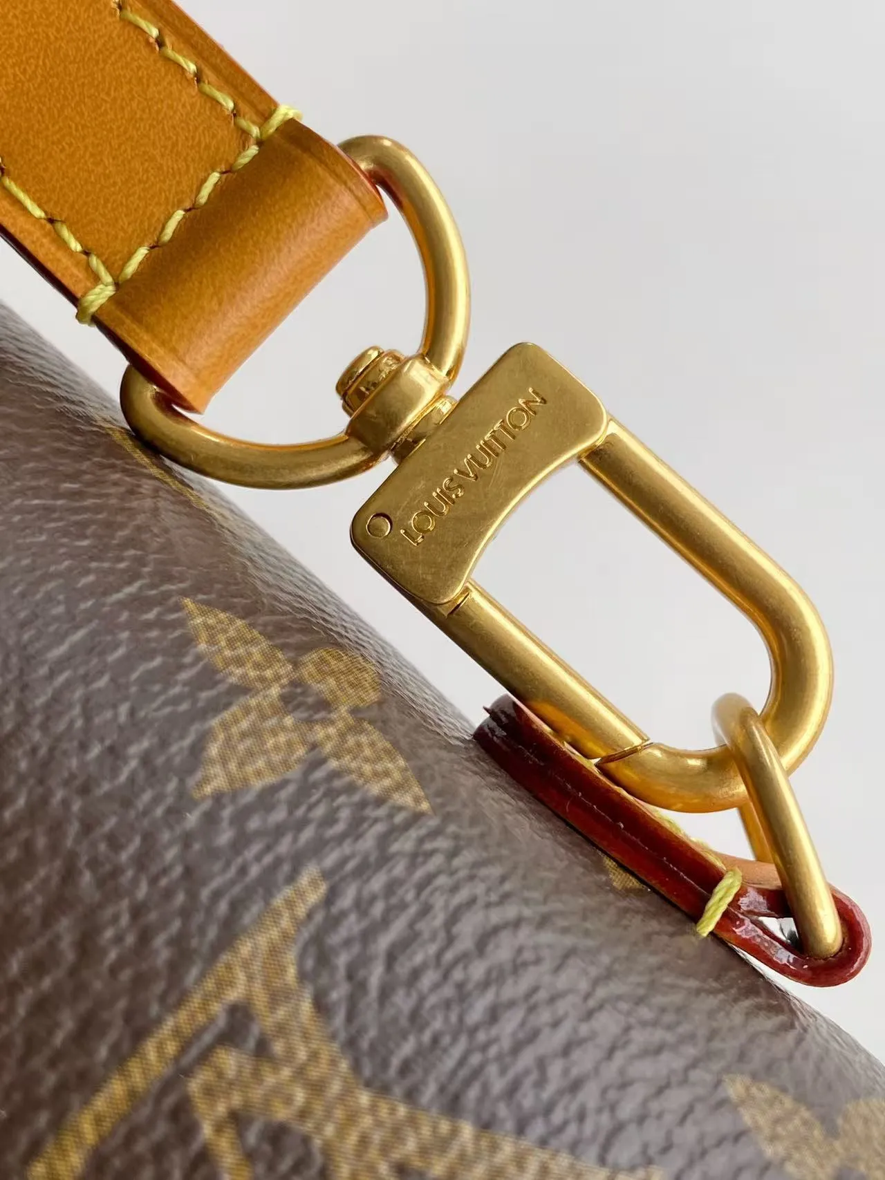 All Categories Official Website "Brand Women's Bags" Women's Bags 💙 LV 2026 Official Website New LV Crossbody Bag