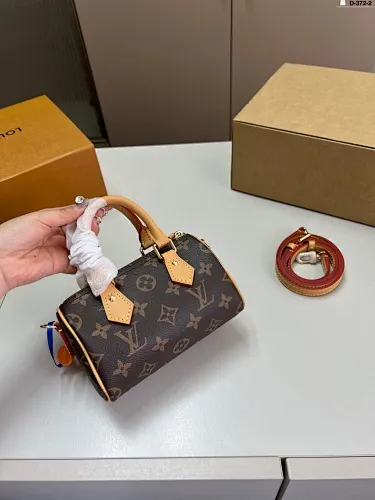 All Categories Official Website "Brand Women's Bags" Women's Bags 💙 LV 2025 New LV Crossbody Bag