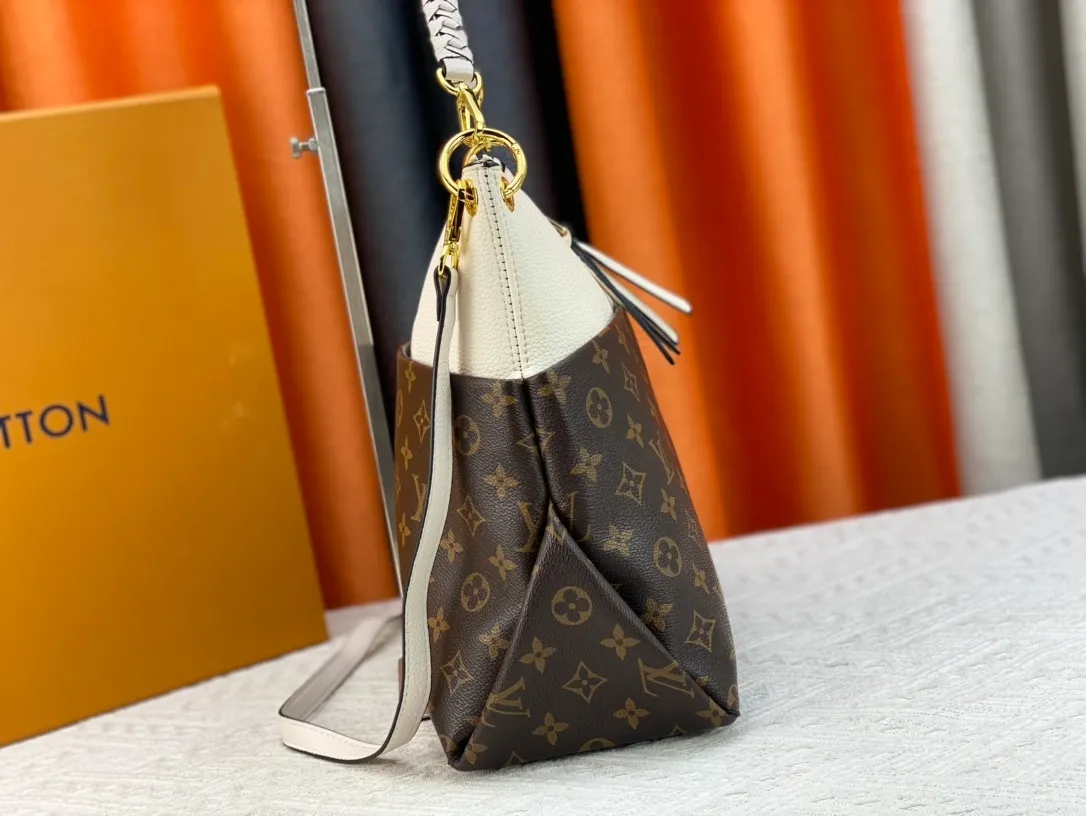 All Categories Official Website "Brand Women's Bags" Women's Bags 💙 LV 2023 New LV Crossbody Bag