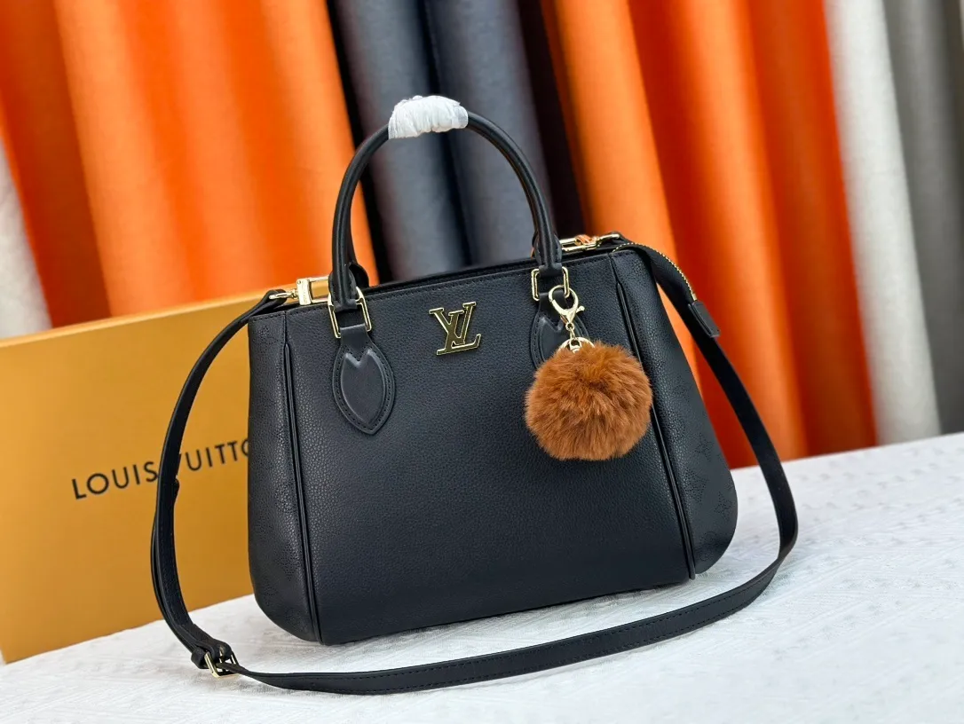 All Categories Official Website "Brand Women's Bags" Women's Bags 💙 LV 2024 Official Website New LV Crossbody Bags