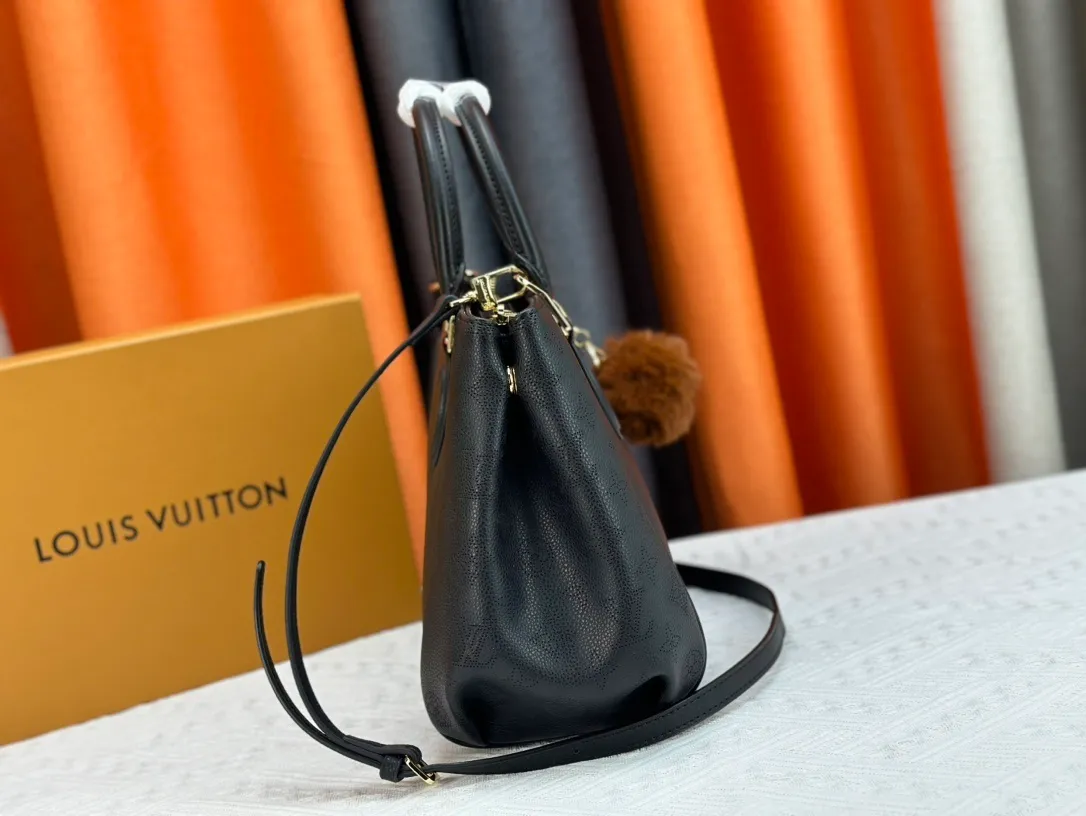 All Categories Official Website "Brand Women's Bags" Women's Bags 💙 LV 2024 Official Website New LV Crossbody Bags