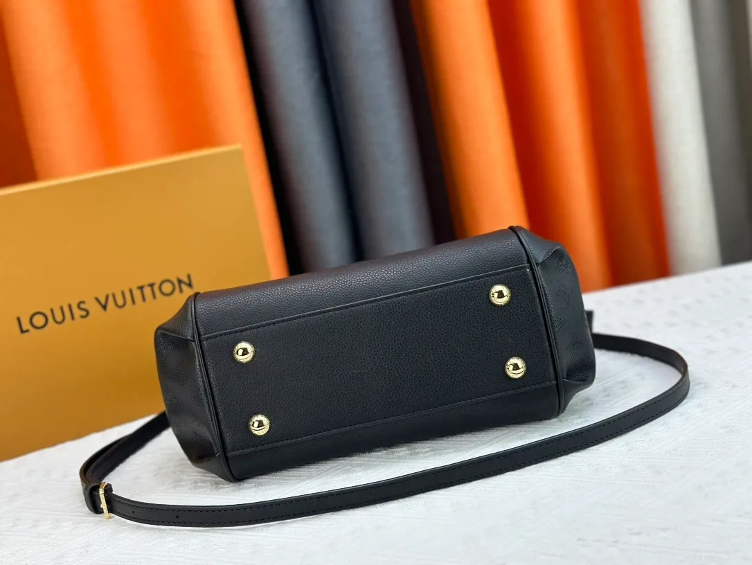 All Categories Official Website "Brand Women's Bags" Women's Bags 💙 LV 2024 Official Website New LV Crossbody Bags