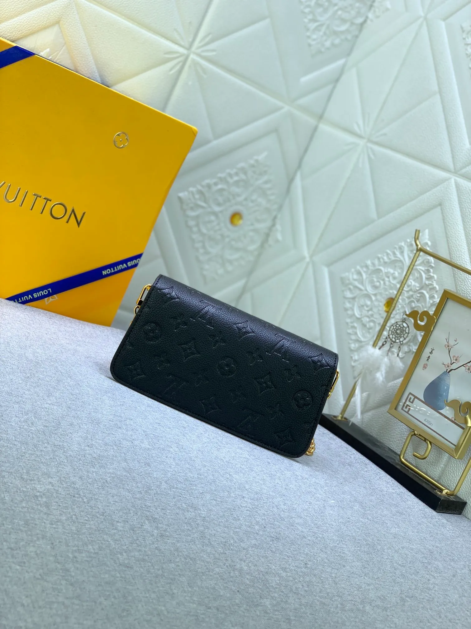 All Categories Official Website "Brand Women's Bags" Women's Bags 💙 LV 2024 New LV Crossbody Bag