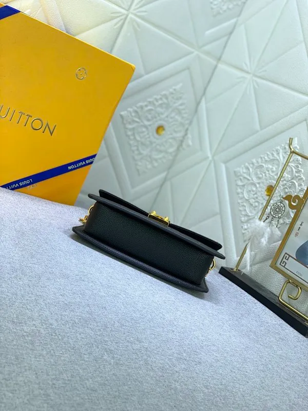 All Categories Official Website "Brand Women's Bags" Women's Bags 💙 LV 2024 New LV Crossbody Bag