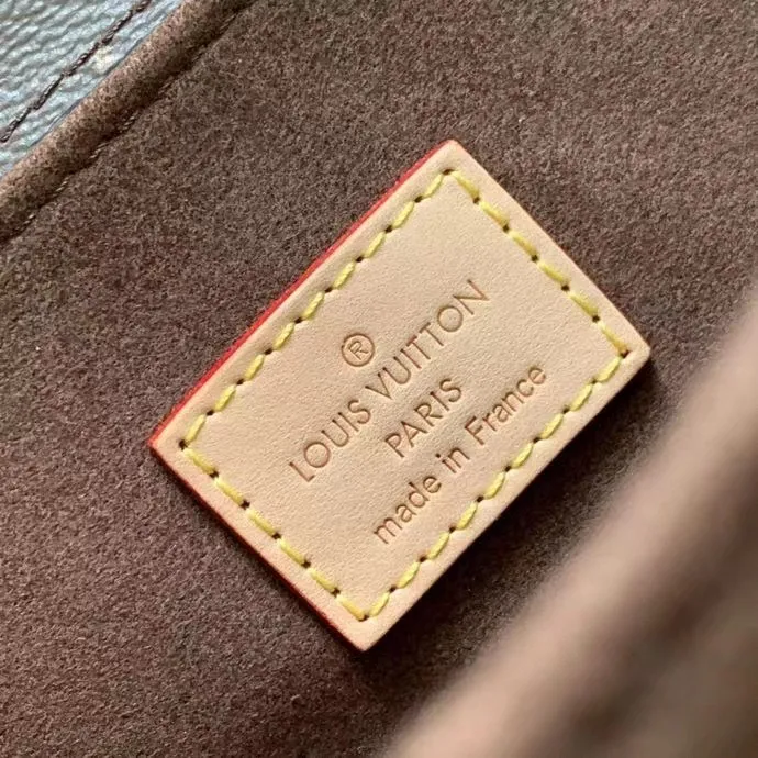 All categories Official website "Brand Women's Bags" Women's Bags 💙 LV fine imitation LV, high imitation LV bags, LV crossbody bags, 2023 official latest version LV messenger bag, LV bag factory, recommended bags, size: 25-17CM