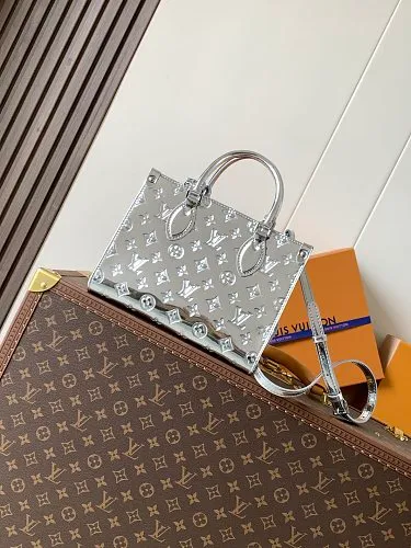All categories Official website "Brand Women's Bags" Women's Bags 💙 LV 2026 new LV hand-held crossbody bag