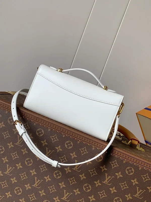 All Categories Official Website "Brand Women's Bags" Women's Bags 💙 LV 2026 New LV Crossbody Bag
