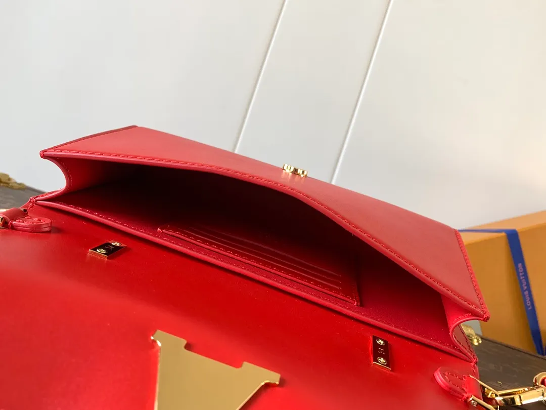 All Categories Official Website "Brand Women's Bags" Women's Bags 💙 LV 2026 New LV Crossbody Bag