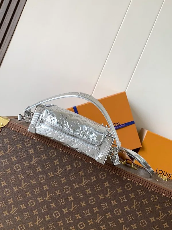All Categories Official Website "Brand Women's Bags" Women's Bags 💙 LV 2026 New LV Crossbody Bag