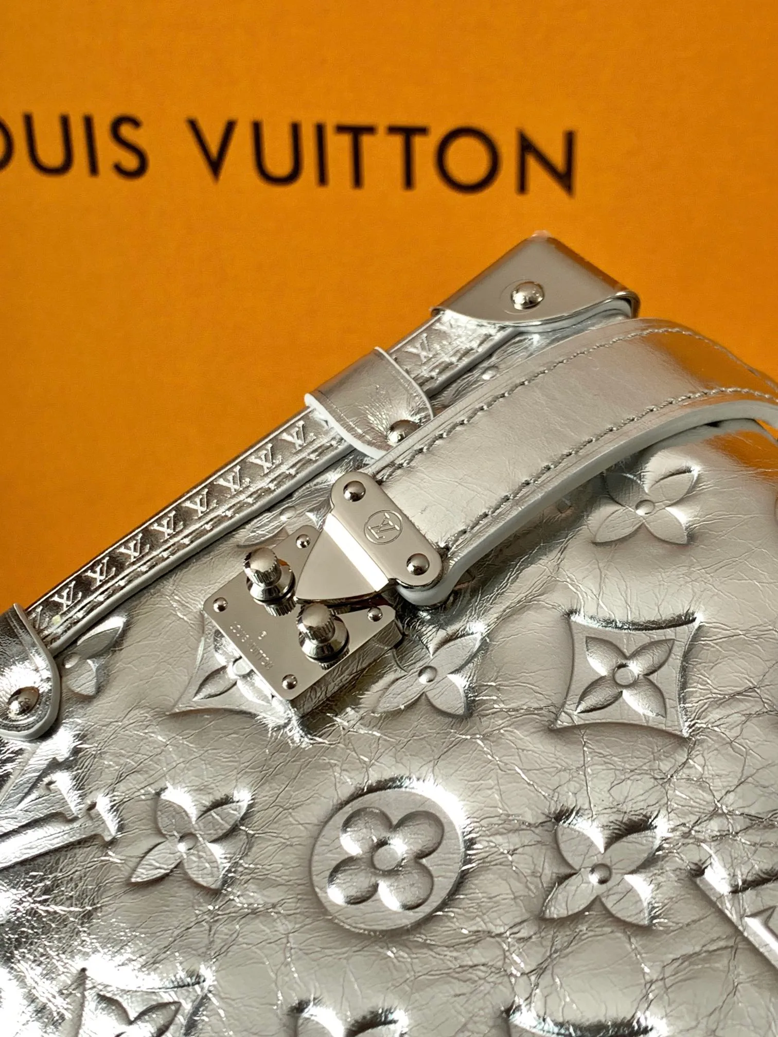 All Categories Official Website "Brand Women's Bags" Women's Bags 💙 LV 2026 New LV Crossbody Bag