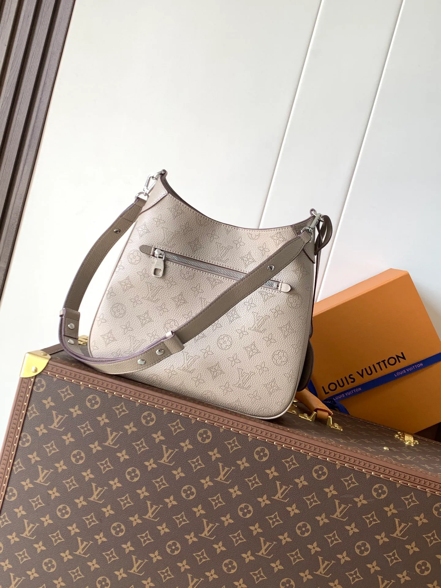 All Categories Official Website "Brand Women's Bags" Women's Bags 💙 LV 2026 New LV Crossbody Bag