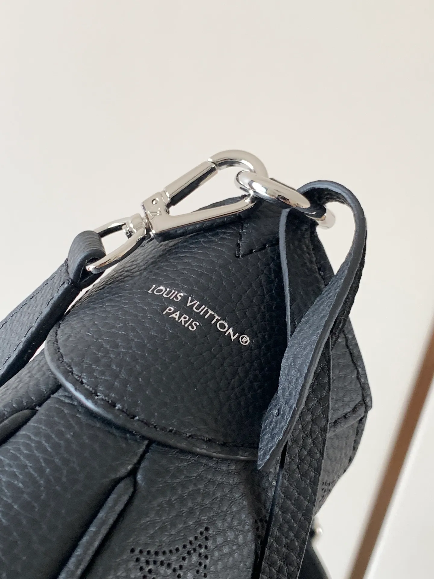 All Categories Official Website "Brand Women's Bags" Women's Bags 💙 LV 2026 New LV Crossbody Bag