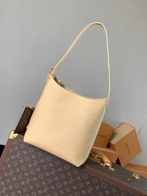 All Categories Official Website "Brand Women's Bags" Women's Bags 💙 LV 2025 New LV Crossbody Bag