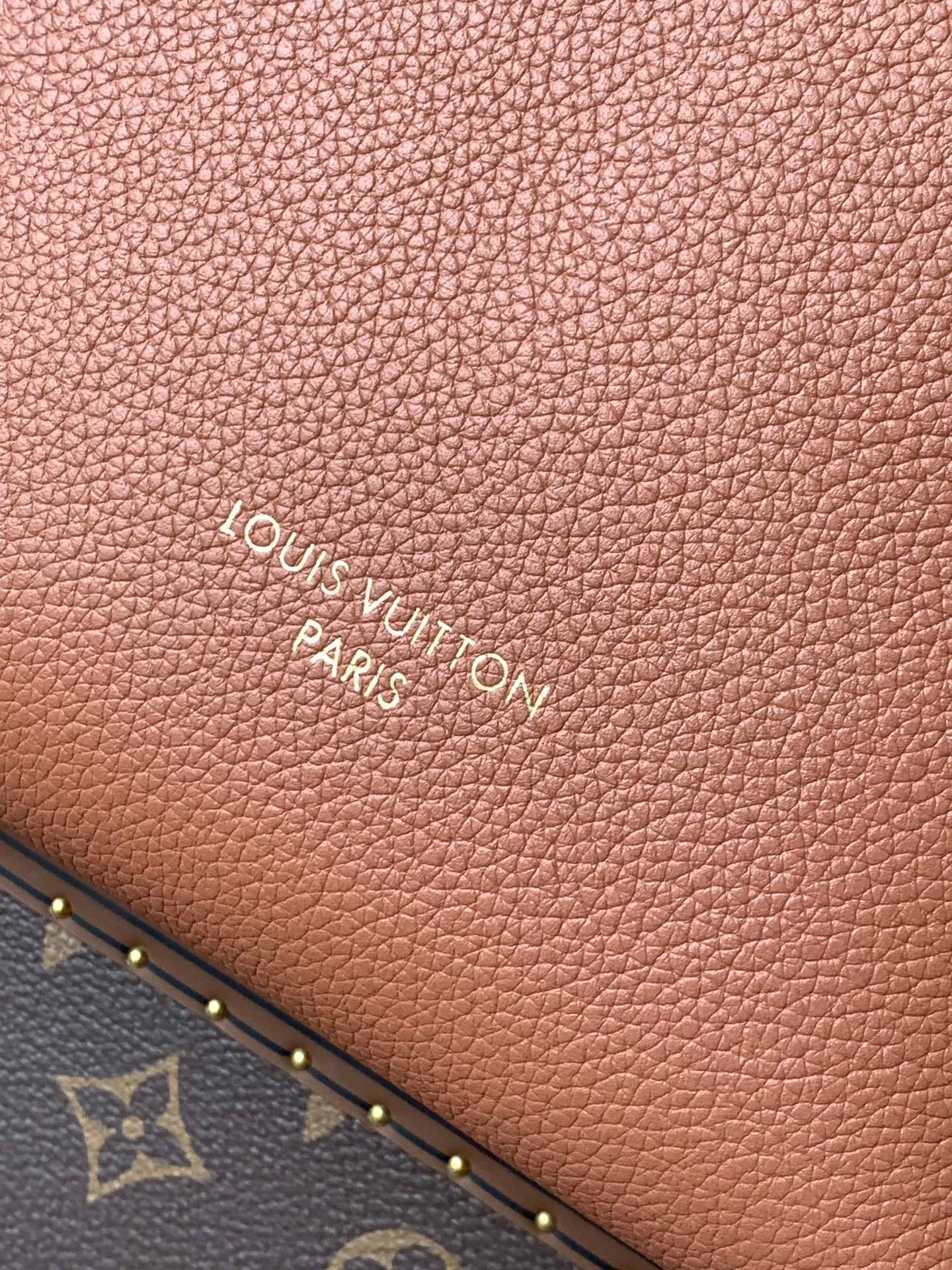 All Categories Official Website "Brand Women's Bags" Women's Bags 💙 LV 2025 New LV Crossbody Bag