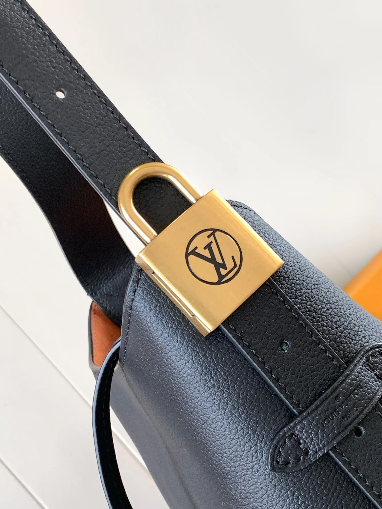 All Categories Official Website "Brand Women's Bags" Women's Bags 💙 LV 2025 New LV Crossbody Bag
