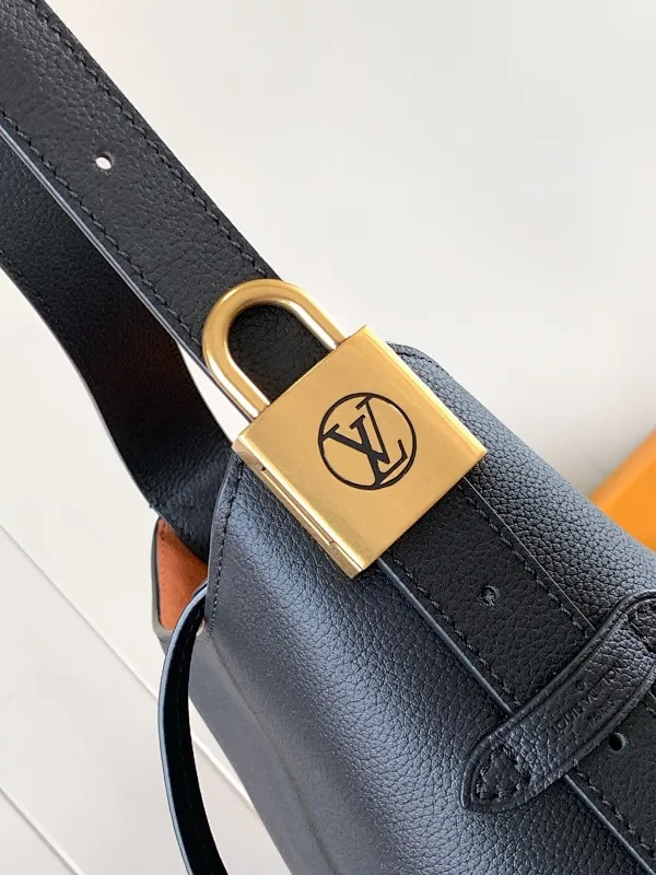 All Categories Official Website "Brand Women's Bags" Women's Bags 💙 LV 2025 New LV Crossbody Bag