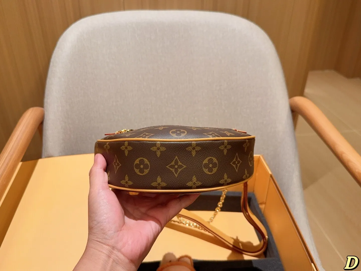 All Categories Official Website "Brand Women's Bags" Women's Bags 💙 LV 2025 New LV Set Loop Pea Bag