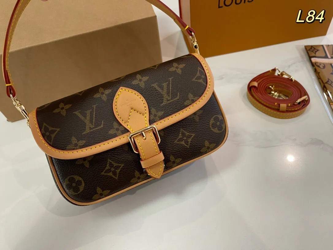 All Categories Official Website "Brand Women's Bags" Women's Bags 💙 LV 2024 New LV Crossbody Bag