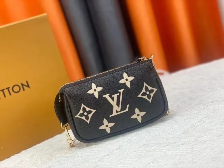 All Categories Official Website "Brand Women's Bags" Women's Bags 💙 LV 2025 New LV Crossbody Bag