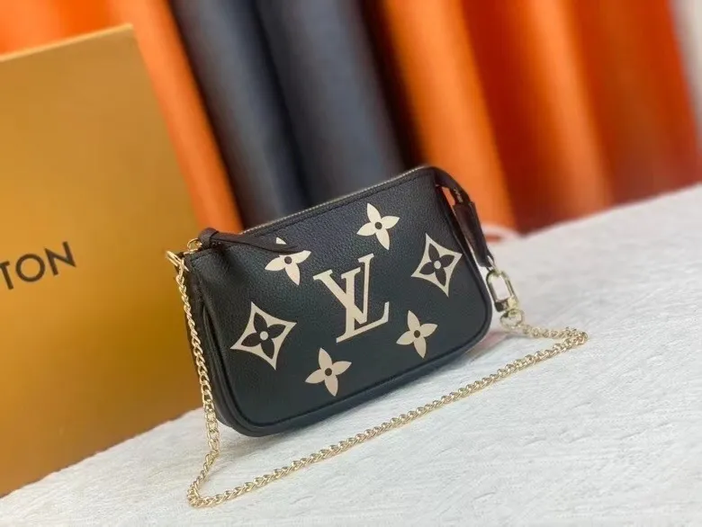 All Categories Official Website "Brand Women's Bags" Women's Bags 💙 LV 2025 New LV Crossbody Bag