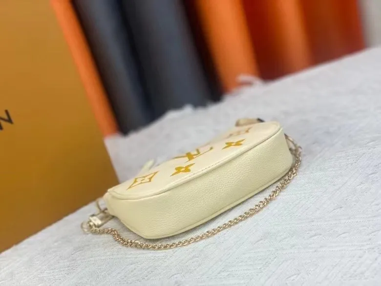 All Categories Official Website "Brand Women's Bags" Women's Bags 💙 LV 2025 New LV Crossbody Bag