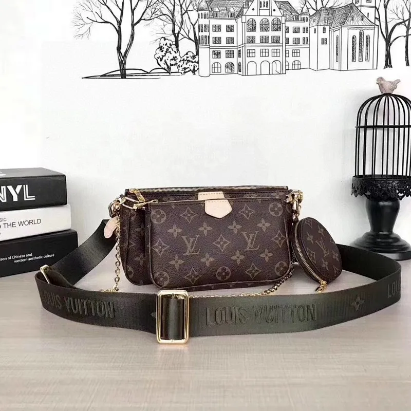 All categories Official website "Brand Women's Bags" Women's Bags 💙 LV fine imitation LV, high imitation LV bags, LV crossbody bags, 2023 official latest version LV crossbody bag three-piece set, LV bag factory, bag recommendations, size: 24-13-4.5 19.5-11-4 9.5-2CM
