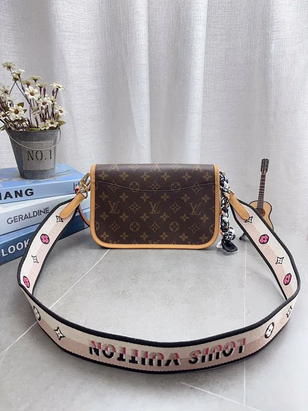 All Categories Official Website "Brand Women's Bags" Women's Bags 💙 LV 2025 New LV Crossbody Bag