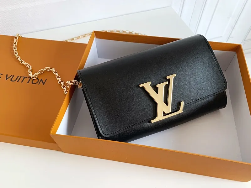 All Categories Official Website "Brand Women's Bags" Women's Bags 💙 LV 2026 New LV Crossbody Bag