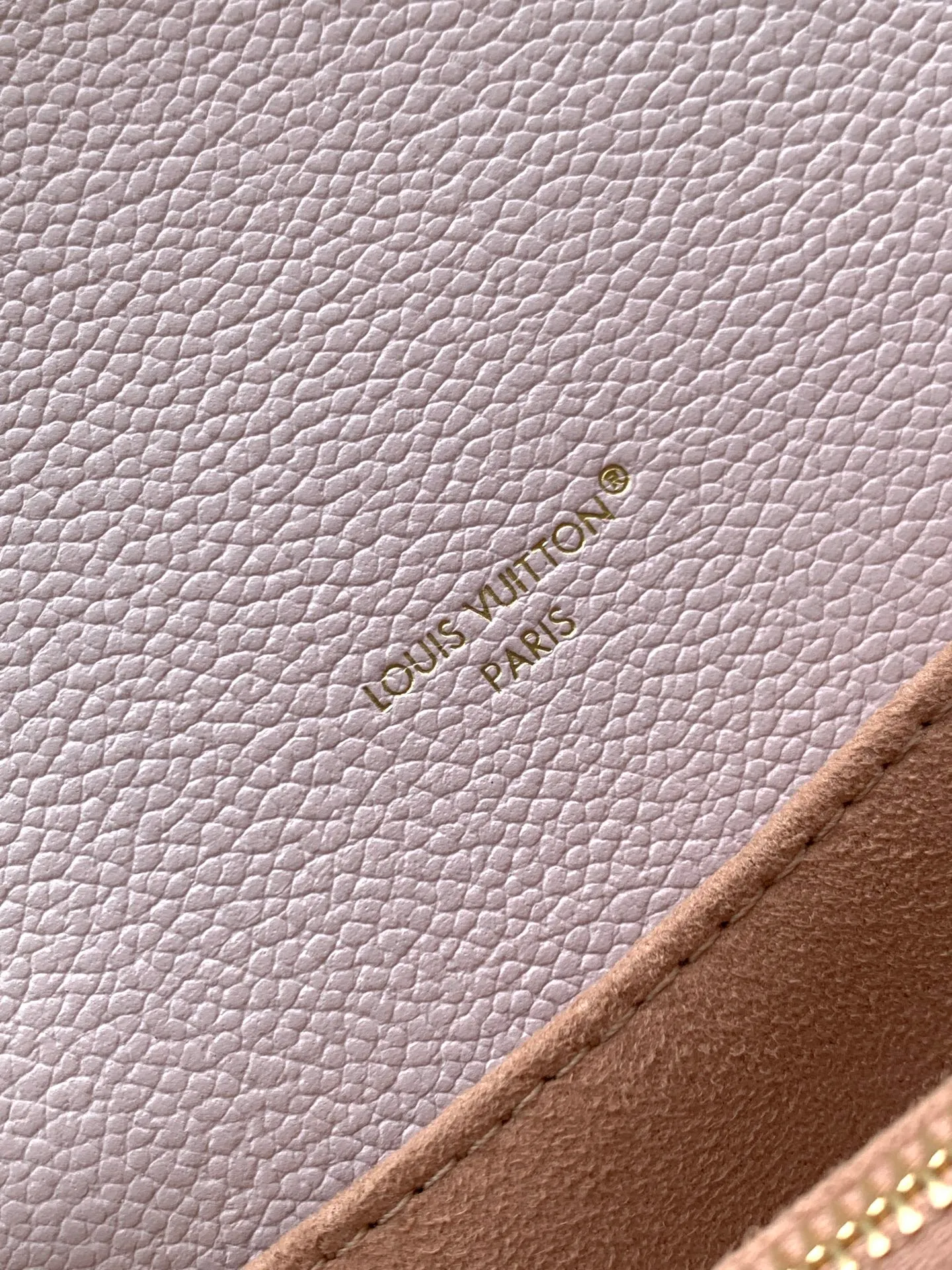 All Categories Official Website "Brand Women's Bags" Women's Bags 💙 LV 2026 New LV Crossbody Bag