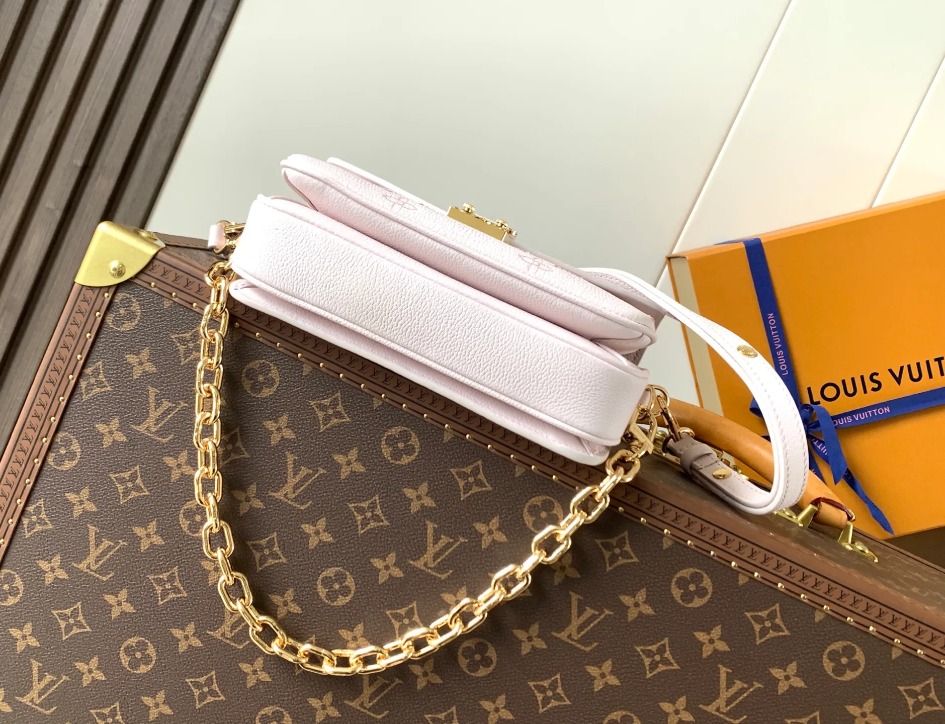 All Categories Official Website "Brand Women's Bags" Women's Bags 💙 LV 2026 New LV Crossbody Bag