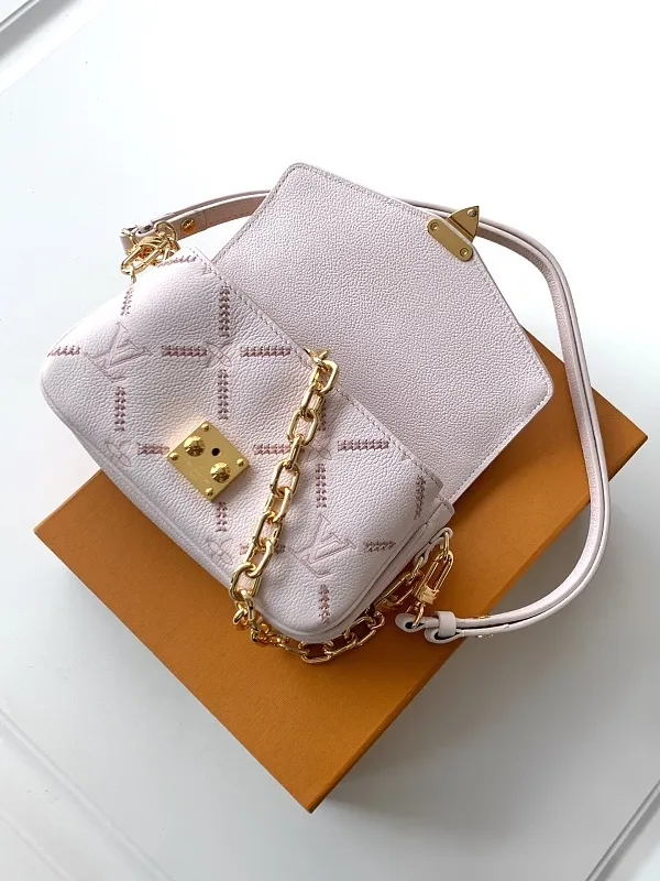 All Categories Official Website "Brand Women's Bags" Women's Bags 💙 LV 2026 New LV Crossbody Bag