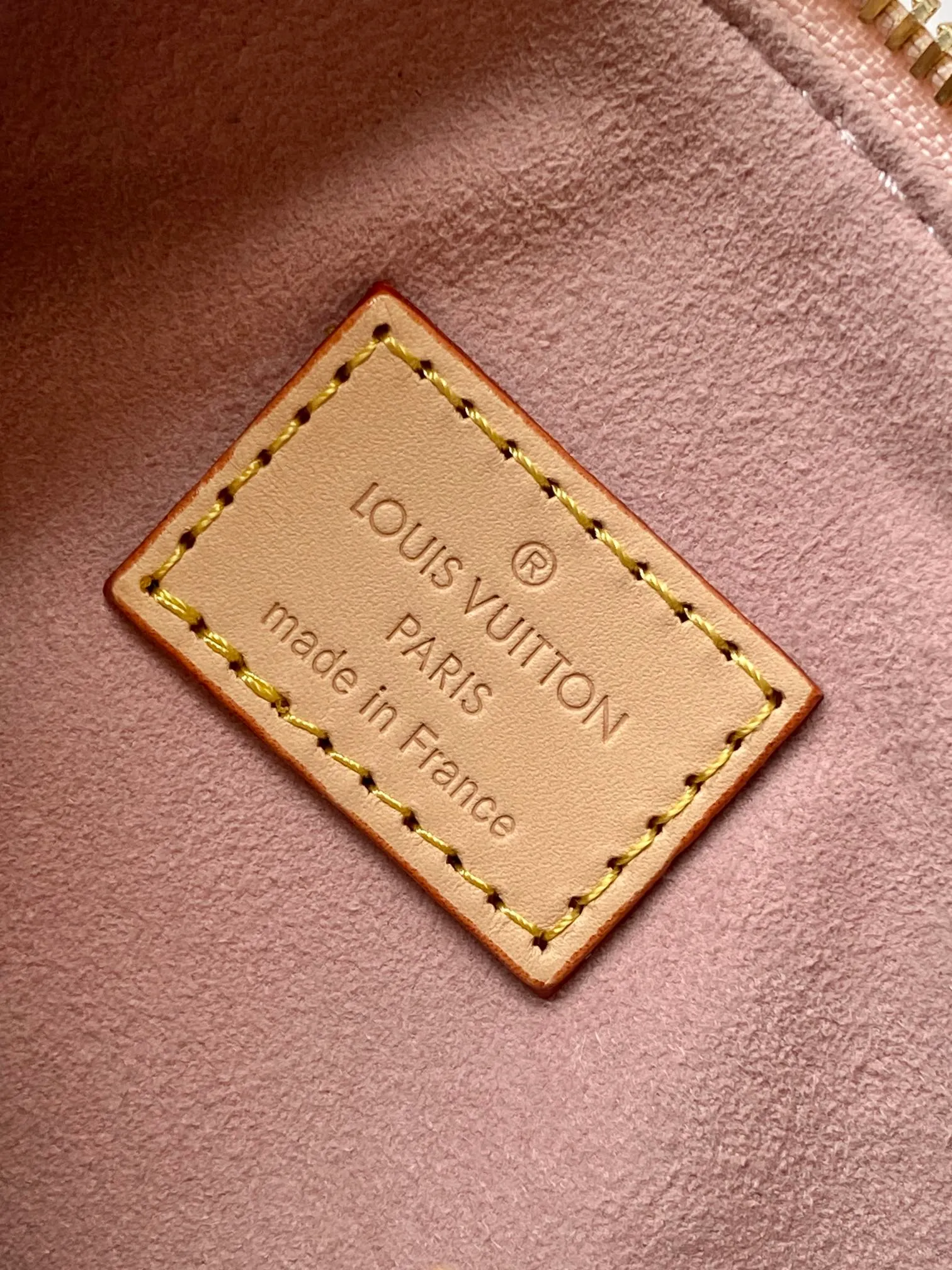 All Categories Official Website "Brand Women's Bags" Women's Bags 💙 LV 2026 Official Website New LV Crossbody Bag