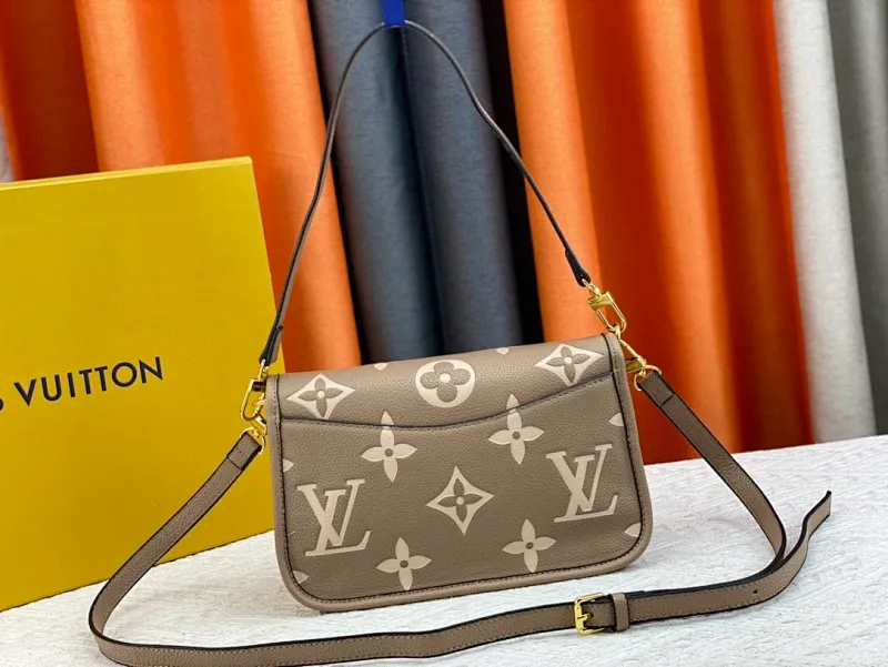 All Categories Official Website "Brand Women's Bags" Women's Bags 💙 LV 2023 New LV Crossbody Bag