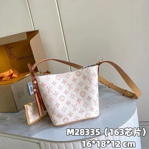 All Categories Official Website "Brand Women's Bags" Women's Bags 💙 LV LV 2026 New Crossbody Shoulder Bag