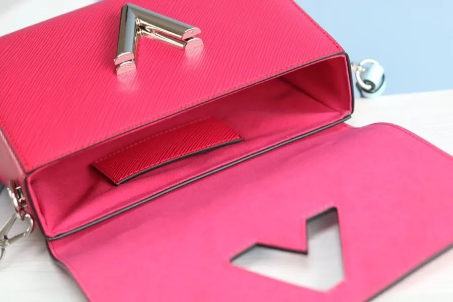 All Categories Official Website "Brand Women's Bags" Women's Bags 💙 LV 2023 New LV Crossbody Bag
