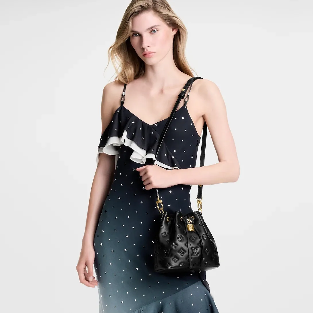 All Categories Official Website "Brand Women's Bags" Women's Bags 💙 LV 2026 New LV Crossbody Bag